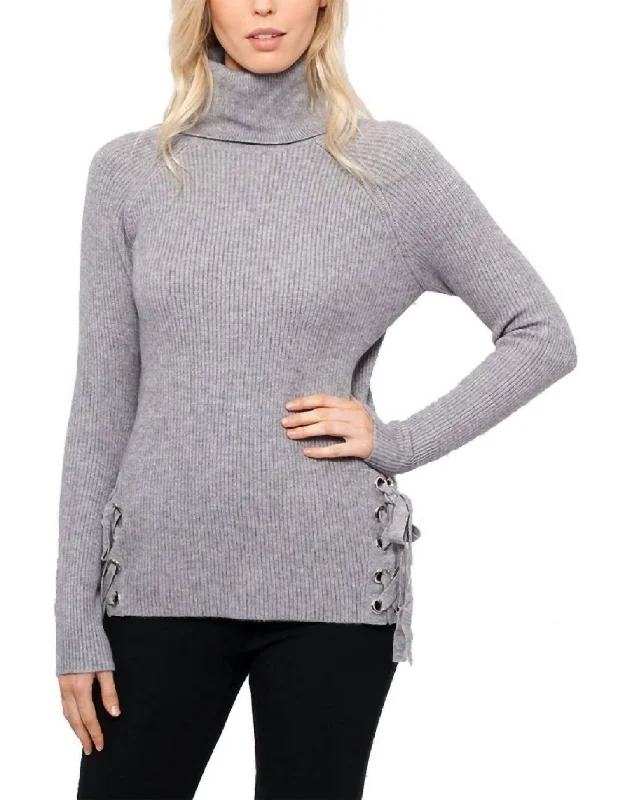 Julietta Turtleneck Sweater In Grey Tailored Straight A-Line