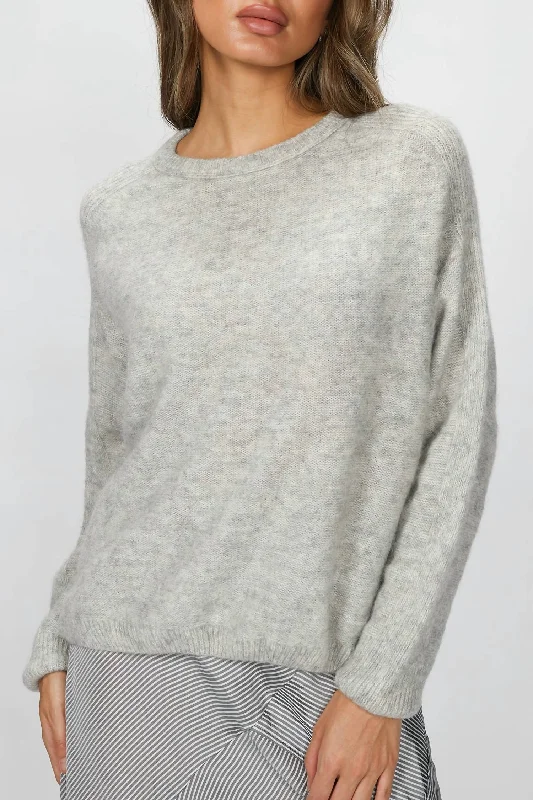 Rebel Sweater In Cloud Seamless Knitted Crochet