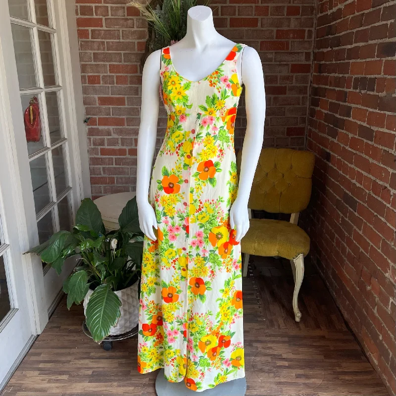 1970s Yellow Floral Maxi Dress Stylish V-Neck Maxi Dress