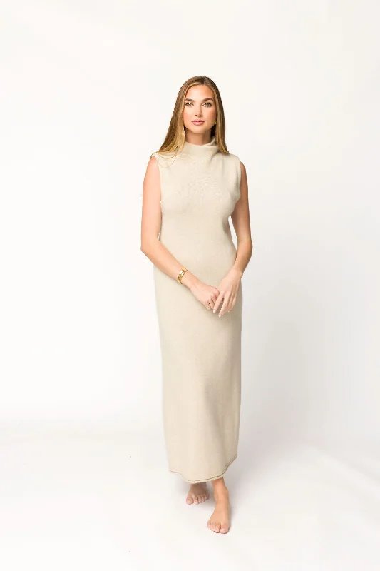 Quinn Turtleneck Maxi Dress in Beige Stylish Button-Up Maxi Dress